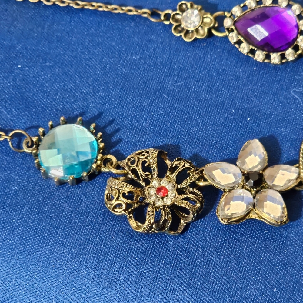 Blue and Purple Crystal Filigree Necklace - Picture 7 of 7